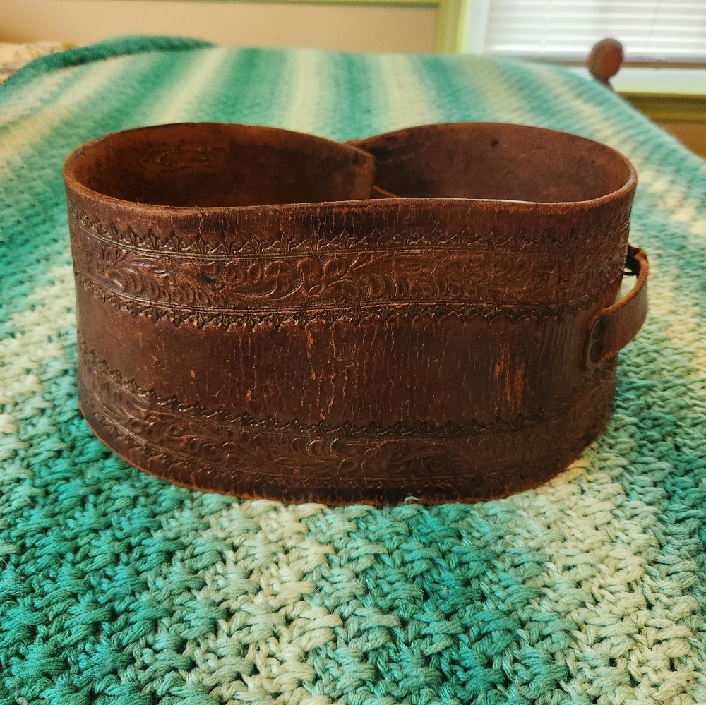 Unique Vintage 70s Tooled Brown Leather Corset Style Belt with Modern Extenders